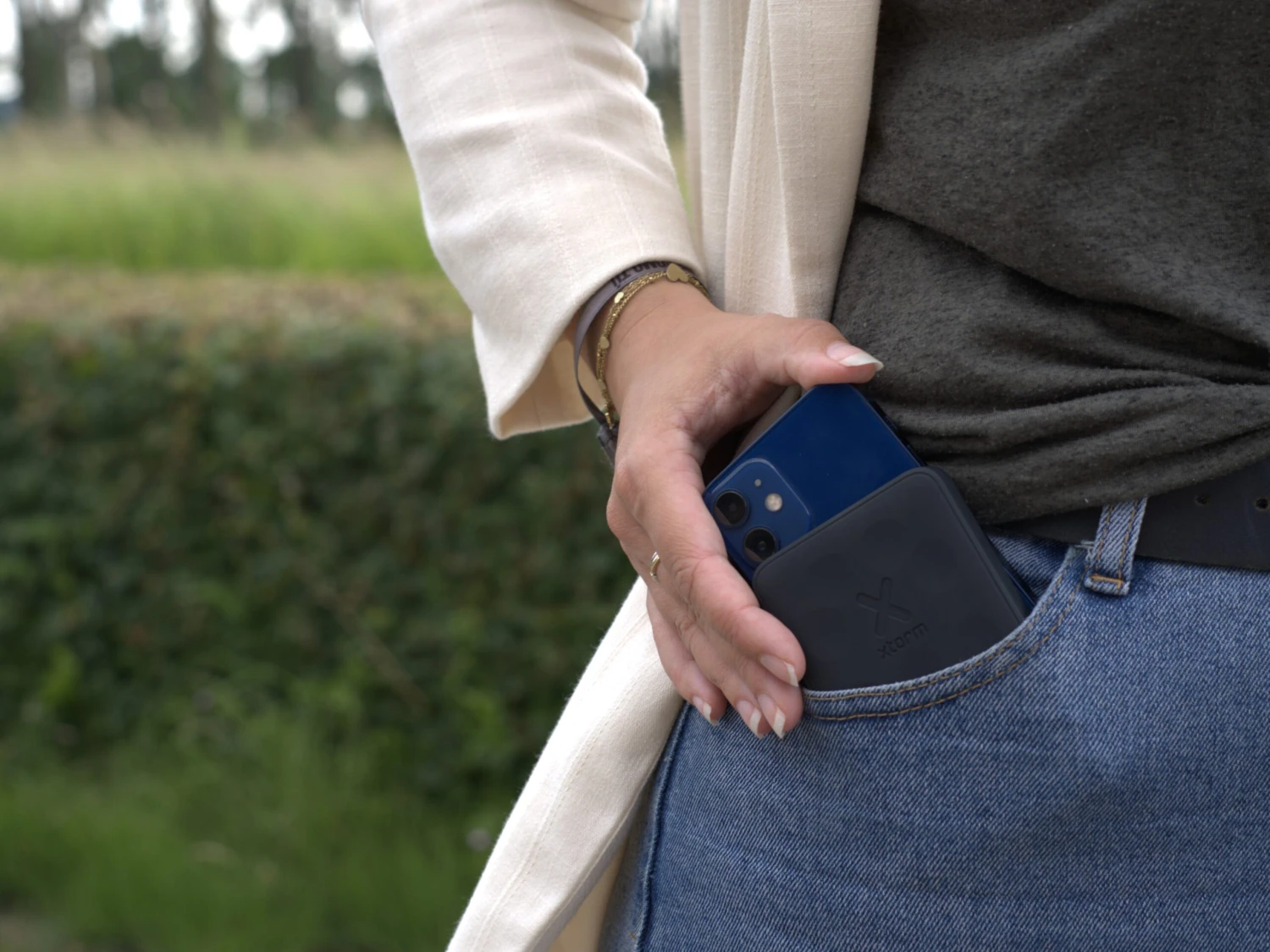 FS5 – Magnetische Powerbank – 5.000 MAh 6 FS5 – Magnetische Powerbank – 5.000 MAh – Bild 4