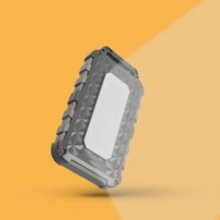 Solar Powerbank 20 W - 10000 MAh - Fuel Series 4 - Grau/Dunkelgrau -Xtorm Geschäft FS405 ProductShotsPlus 6 91491e20 50a1 49d0 b2d0 5ef585d6ac09