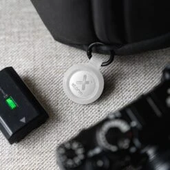 Water-resistant TravelTag - Ash White -Xtorm Geschäft TravelTag2 Backpack White